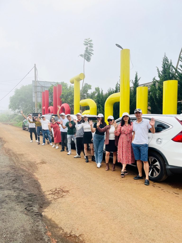 Đoàn khảo sát Caravan LTYT 5 có mặt tại Tà Đùng Topview Homestay và Cầu Kính Homestay